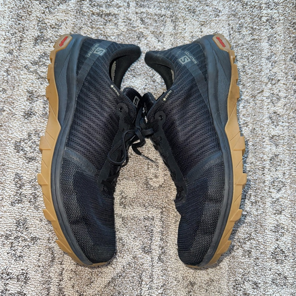 Salomon Black, GoreTex Athletic Shoes